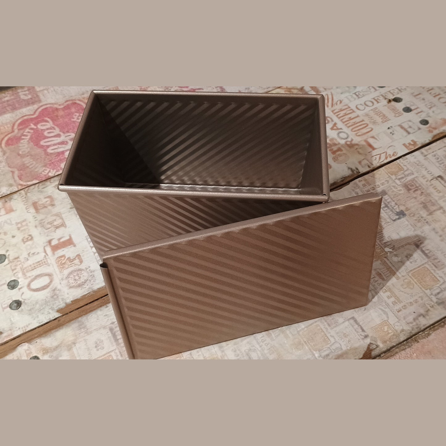 Baking tin with lid - Medium