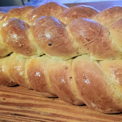 Braided bread and knotted rolls - West Wales Bread Making Courses